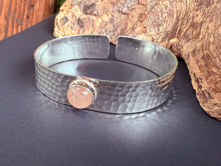 Hammered Silver Bracelet Rose Quartz / Adjustable / Bohemian Jewellery / Ethnic Style / Rustic / Boho / Gift for Her / Artisanal /