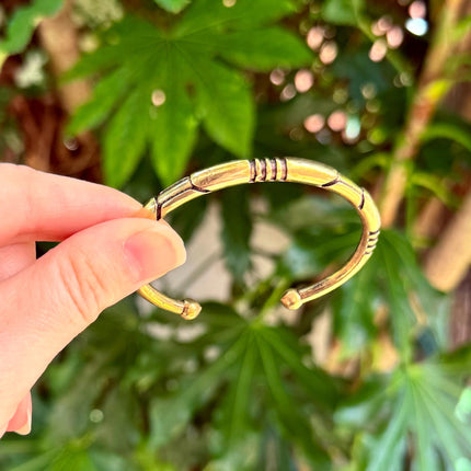 Bracelet Tribal Symbols Native Markings / Bangle / Cuff / Unisex / Boho / Ethnic / Rustic / Bohemian / Hippie / Costume Fashion Jewelery /