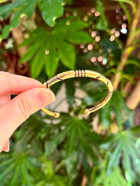Bracelet Tribal Symbols Native Markings / Bangle / Cuff / Unisex / Boho / Ethnic / Rustic / Bohemian / Hippie / Costume Fashion Jewelery /