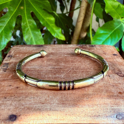 Bracelet Tribal Symbols Native Markings / Bangle / Cuff / Unisex / Boho / Ethnic / Rustic / Bohemian / Hippie / Costume Fashion Jewelery /
