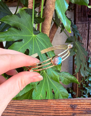 Hammered Brass Bracelet Labradorite / Adjustable / Bohemian Jewellery / Ethnic Style / Rustic / Boho / Gift for Her / Artisanal /