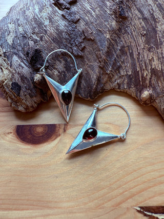 Carnelian Triangle Earrings / Argent / Geometric / Tribal / Mandala / Ethnic / Rustic / Yoga / Boho / Bohemian / Festival Fashion