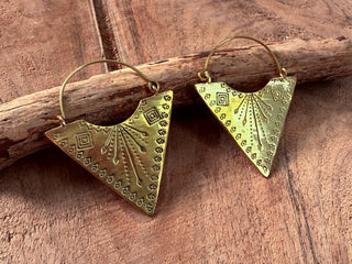 Tribal Triangle Brass Earrings / Aztec / Ethnic / Boho Look / Bohemian