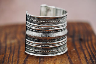 Large Silver Cuff Bracelet / Tribal / Mens Bracelet / Boho / Ethnic / Rustic / Bohemian / Hippie / Gypsy / Jewellery / Mens jewelery