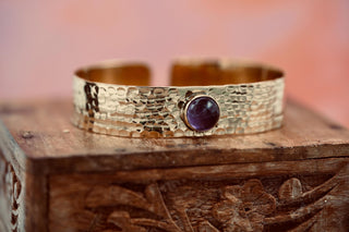 Hammered Brass Cuff Bracelet with Amethyst – Wide Boho Chic Bracelet for Women, Handmade Gold-Tone Jewellery