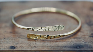 Gold Bangle for Women / Hammered Golden Bracelet / Boho Chic Jewelry / Women's Brass Bracelet / Minimalist Gold Bangle / Gift For Her