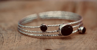 Large Size Hammered Silver Bracelet with Black Onyx Stones, Bohemian Bangles, Gift Box Option, Boho, Artisanal