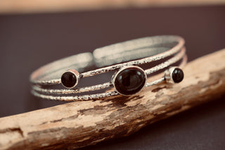 Large Size Hammered Silver Bracelet with Black Onyx Stones, Bohemian Bangles, Gift Box Option, Boho, Artisanal