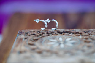 Tiny rigged hoops Textured Pattern Lines Sterling Silver, Easy Wear Butterfly Closure, Minimalist Hoop Earrings