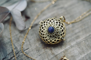 Bola Necklace Brass & Lapis Lazuli / Pregnancy / Harmony Ball / Chimes / Bell / Vegan / Ethnic / Boho / Tribasl / Hippie / Rustic / Vegan /