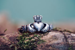 Silver Claddagh Heart Ring – Handmade Friendship, Loyalty & Love Jewellery | Kaali Boutique LTD