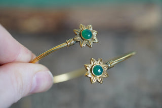 Brass Flower Bracelet Green Stones, Dainty Bangle for Women, Delicate Boho Bracelet