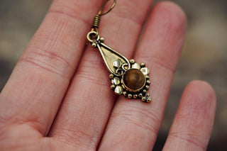 Boho Tiger's Eye Drop Earrings – Vintage Style Brass Dangle Earrings – Ethnic Tribal Jewellery – Brown Stone – Gift for Her