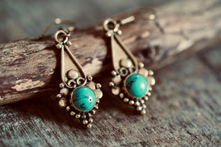 Boho Turquoise Dangle Earrings – Vintage Style Brass Dangle Earrings – Ethnic Tribal Jewellery – Black Stone – Gift for Her