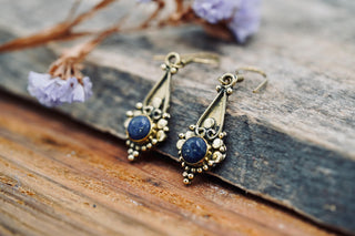 Boho Lapis Lazuli Dangle Earrings – Vintage Style Brass Dangle Earrings – Ethnic Tribal Jewellery – Blue Stone – Gift for Her