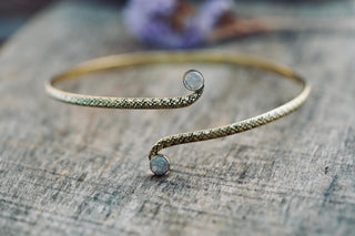 Brass Moonstone Arm Cuff Bracelet – Textured Gold Upper Arm Bracelet, Boho Goddess Jewellery, Adjustable Statement Arm Band, Festival