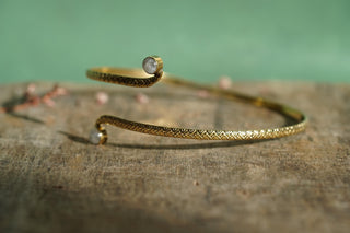 Brass Moonstone Arm Cuff Bracelet – Textured Gold Upper Arm Bracelet, Boho Goddess Jewellery, Adjustable Statement Arm Band, Festival