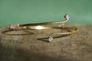 Brass Moonstone Arm Cuff Bracelet – Textured Gold Upper Arm Bracelet, Boho Goddess Jewellery, Adjustable Statement Arm Band, Festival