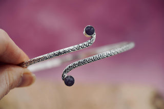 Silver Arm Cuff Bracelet Amethyst Stone – Textured Silver Upper Arm Bracelet, Boho Goddess Jewellery, Adjustable Statement Arm Band