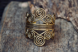 Boho Brass Cuff Bracelet – Adjustable Spiral Arm Cuff – Goddess Statement Bracelet – Tribal Bohemian Jewellery – Festival Wrist Cuff