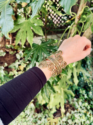 Boho Brass Cuff Bracelet – Adjustable Spiral Arm Cuff – Goddess Statement Bracelet – Tribal Bohemian Jewellery – Festival Wrist Cuff