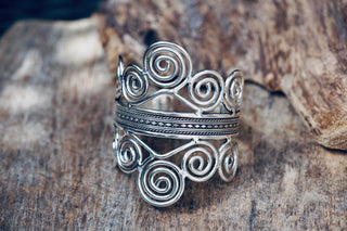 Boho Silver Cuff Bracelet – Adjustable Spiral Arm Cuff – Goddess Statement Bracelet – Tribal Bohemian Jewellery – Festival Wrist Cuff