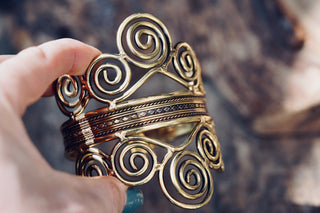 Boho Brass Cuff Bracelet – Adjustable Spiral Arm Cuff – Goddess Statement Bracelet – Tribal Bohemian Jewellery – Festival Wrist Cuff