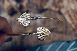 Boho Brass Arm Bracelet, Leaf Upper Arm Cuff, Adjustable Armlet, Festival Jewellery, Goddess Style Arm Band, Bohemian Jewellery Gift