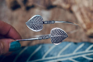 Boho Silver Arm Bracelet, Leaf Upper Arm Cuff, Adjustable Armlet, Festival Jewellery, Goddess Style Arm Band, Bohemian Jewellery Gift