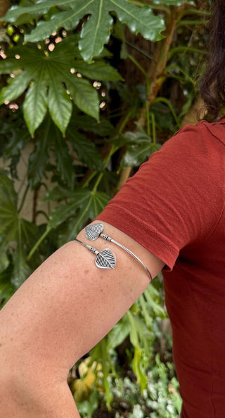 Boho Silver Arm Bracelet, Leaf Upper Arm Cuff, Adjustable Armlet, Festival Jewellery, Goddess Style Arm Band, Bohemian Jewellery Gift