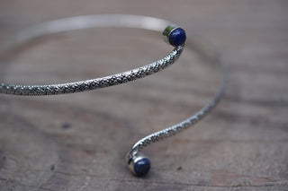 Silver Arm Cuff Bracelet Lapis Lazuli Stone – Textured Silver Upper Arm Bracelet, Boho Goddess Jewellery, Adjustable Statement Arm Band