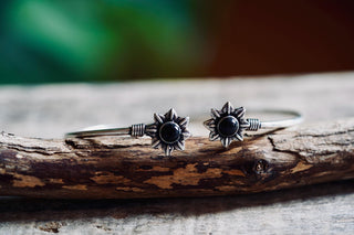 Silver Flower Bracelet with Black Onyx, Dainty Bangle for Women, Delicate Boho Bracelet