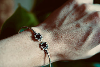 Silver Flower Bracelet with Black Onyx, Dainty Bangle for Women, Delicate Boho Bracelet