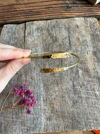 Hammered Brass Arm Bracelet / Boho / Tribal / Spiral / Bangle/ Ethnic / Rustic / Bohemian / Hippie / Body jewellery / Psy / Adjustable