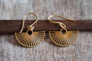 Small Golden Fan Earrings | Brass Sunburst Earrings | Tiny Geometric Earrings | Minimalist Boho Jewellery | Everyday Earrings
