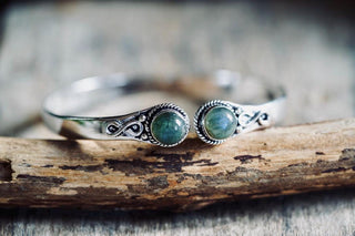 Labradorite Silver Cuff Bracelet, Spiritual Bracelet, Boho Silver Bangle, Statement Cuff, Feminine Jewellery, Gift for Her