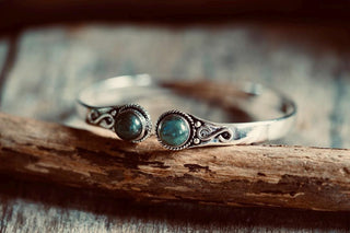 Labradorite Silver Cuff Bracelet, Spiritual Bracelet, Boho Silver Bangle, Statement Cuff, Feminine Jewellery, Gift for Her