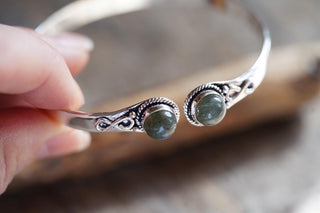 Labradorite Silver Cuff Bracelet, Spiritual Bracelet, Boho Silver Bangle, Statement Cuff, Feminine Jewellery, Gift for Her