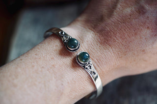 Labradorite Silver Cuff Bracelet, Spiritual Bracelet, Boho Silver Bangle, Statement Cuff, Feminine Jewellery, Gift for Her