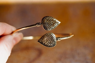 Leaf Bangle Bracelet, Brass Bangle, Botanical Bracelet, Boho Jewellery, Nature Inspired Bracelet, Statement Cuff, Gift for Her