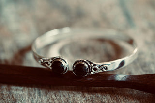 Black Onyx Silver Bracelet, Birthstone Bracelet, Spiritual Bracelet, Boho Silver Bangle, Statement Cuff, Feminine Jewellery, Gift for Her
