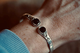Black Onyx Silver Bracelet, Birthstone Bracelet, Spiritual Bracelet, Boho Silver Bangle, Statement Cuff, Feminine Jewellery, Gift for Her