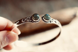Labradorite Silver Cuff Bracelet, Spiritual Bracelet, Boho Silver Bangle, Statement Cuff, Feminine Jewellery, Gift for Her