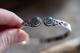 Labradorite Silver Cuff Bracelet, Spiritual Bracelet, Boho Silver Bangle, Statement Cuff, Feminine Jewellery, Gift for Her
