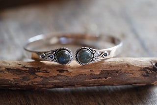 Labradorite Silver Cuff Bracelet, Spiritual Bracelet, Boho Silver Bangle, Statement Cuff, Feminine Jewellery, Gift for Her