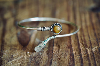 Tiger's Eye Silver Boho Bangle Bracelet – Boho Cuff with Brown Gemstone – Adjustable Statement Jewellery Gift for Her