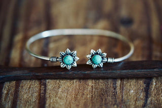 Turquoise Silver Bangle Bracelet – Boho Bracelet with Blue Gemstone – Adjustable Statement Jewellery Gift for Her