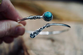 Turquoise Silver Bangle Bracelet – Boho Bracelet with Blue Gemstone – Adjustable Statement Jewellery Gift for Her