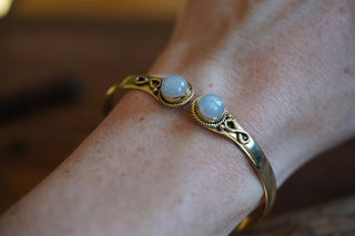 Moonstone Brass Bangle Bracelet, Spiritual Bracelet, Boho Brass Bangle, Statement Cuff, Feminine Jewellery, Gift for Her