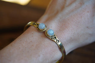 Moonstone Brass Bangle Bracelet, Spiritual Bracelet, Boho Brass Bangle, Statement Cuff, Feminine Jewellery, Gift for Her